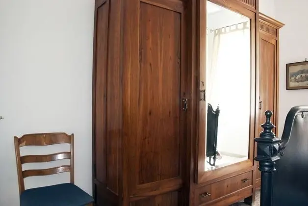 Tek Büyük veya İki Ayrı Yataklı Oda, Ortak Banyo (external)