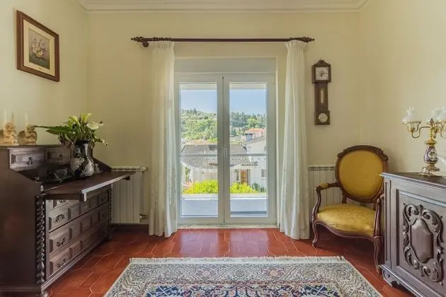 Sıra Ev, 3 Yatak Odası, Kişiye Özel Havuzlu, Dağ Manzaralı