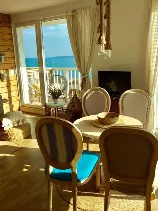 Luxury Apart Daire, Deniz Manzaralı