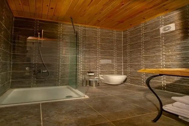 Çift Kişilik, Bahçe Manzaralı, Verandalı