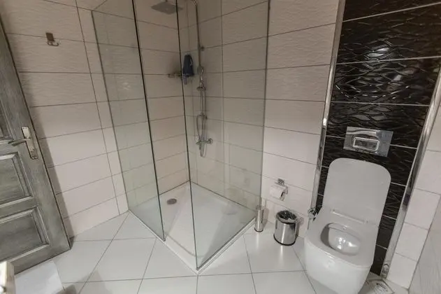 Premium Suit - Teraslı, Dağ Manzaralı, Balkonlu