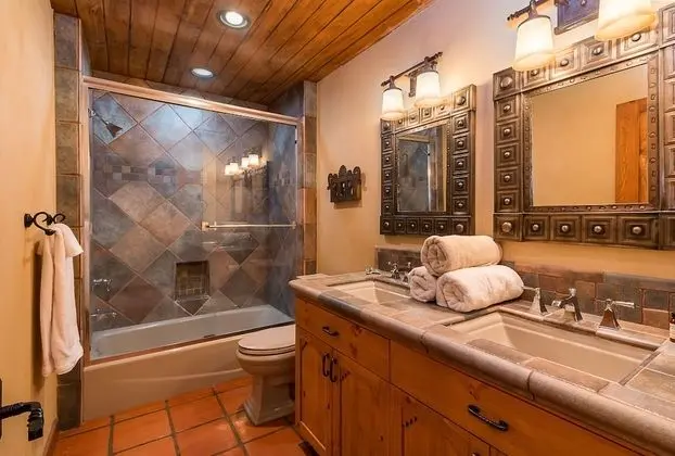 Ev, Birden Çok Yatak, Balkon, Dağ Manzaralı