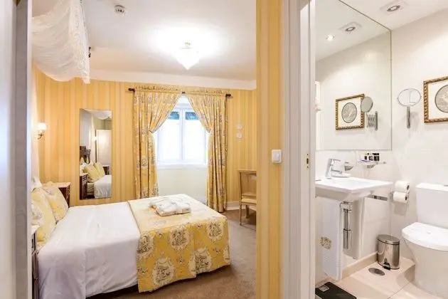 Standard Tek Büyük veya İki Ayrı Yataklı Oda