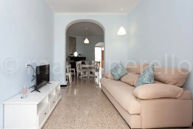 Family Ev, 3 Yatak Odası, Kişiye Özel Havuzlu, Zemin Kat