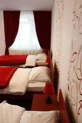 Classic Üç Kişilik Oda