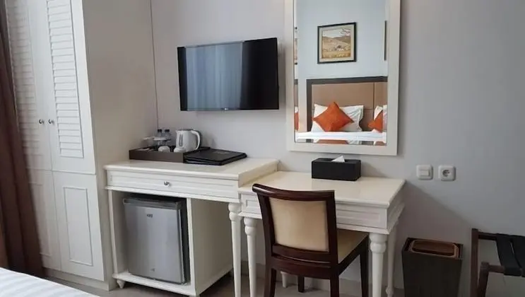 Deluxe Tek Büyük Yataklı Oda