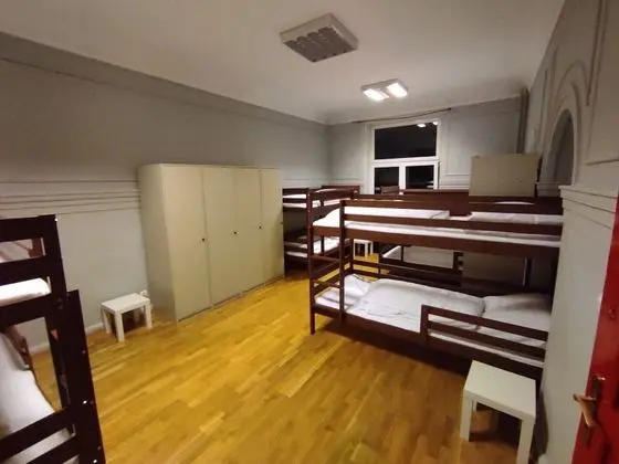 Basic Ortak Ranzalı Oda