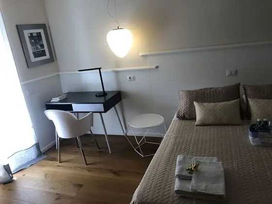 Tek Büyük Yataklı Oda, Balkon