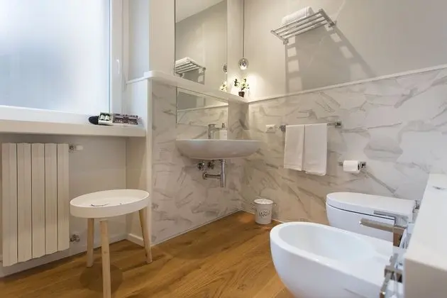 Tek Büyük Yataklı Oda, Balkon