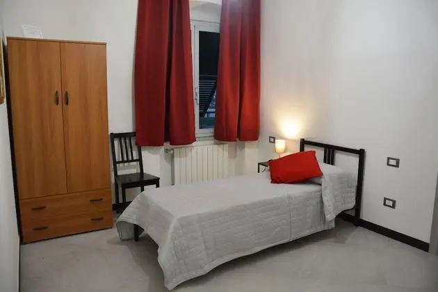 Üç Kişilik Oda