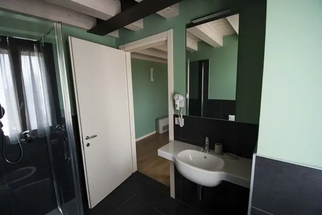 Junior Süit (Germano)