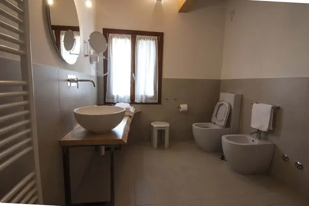 Tek Büyük Yataklı Oda (Girasoli)