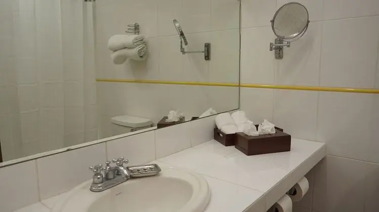Standard Oda, 1 En Büyük (King) Boy Yatak