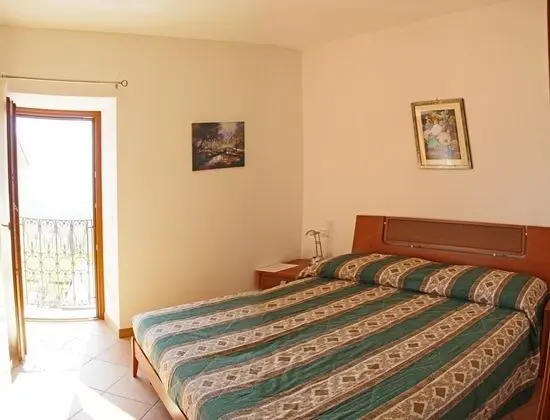 Apart Daire, 2 Yatak Odası (Borgo Sole 1)