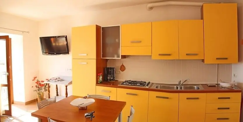 Apart Daire, 2 Yatak Odası (Borgo Sole 1)