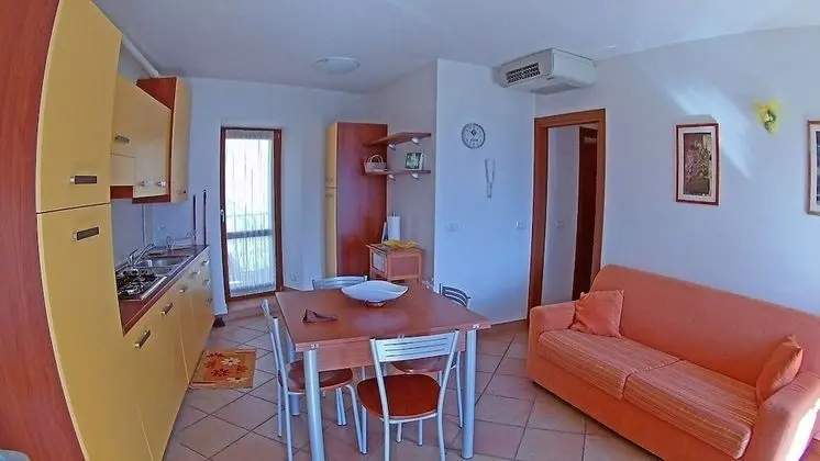 Apart Daire, 2 Yatak Odası (Borgo Sole 1)