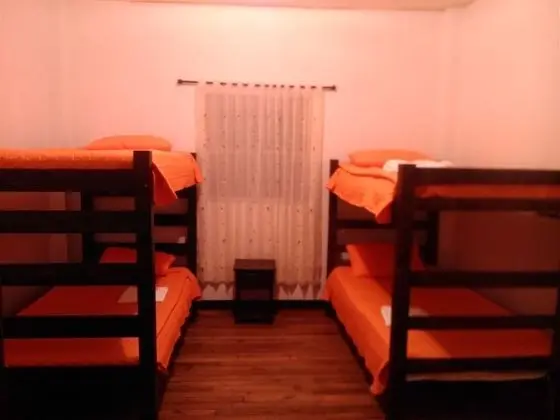 Dört Kişilik Oda, Ortak Banyo (Sierra)