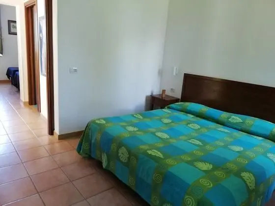 Family Oda, Bahçe Manzaralı