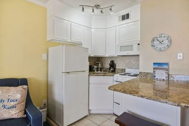 Daire, 1 Büyük (Queen) Boy Yatak ve Çekyat, Balkon, Plaj Manzaralı