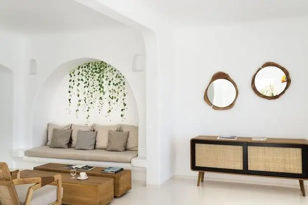 Family and Friends Seaside Villa