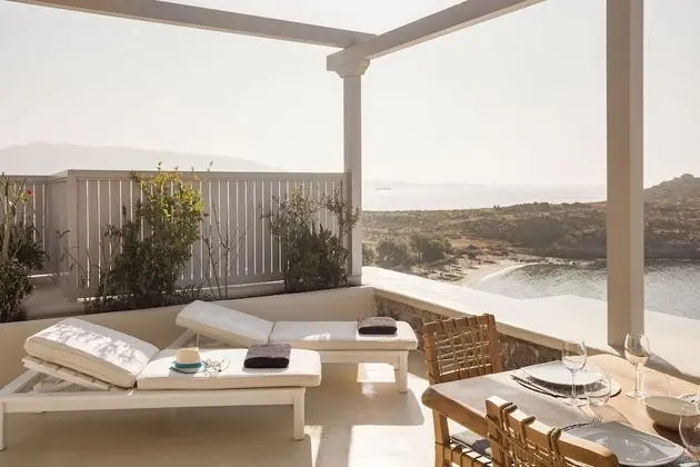 Family and Friends Seaside Villa