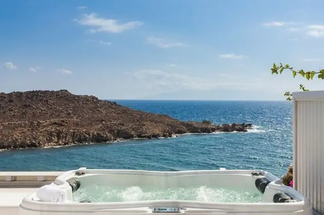 Signature Sea View Jacuzzi Villa