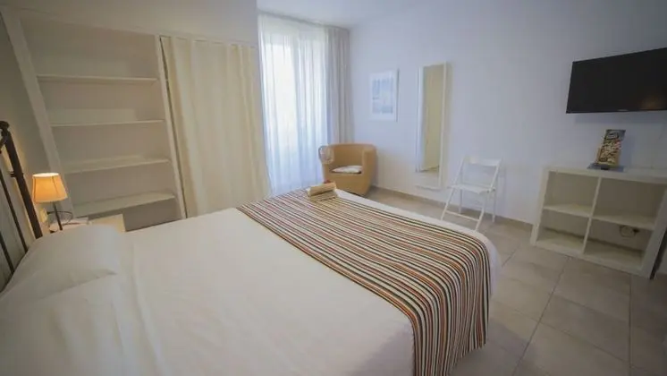 Tek Büyük Yataklı Oda, 1 Çift Kişilik veya 2 Tek Kişilik Yatak