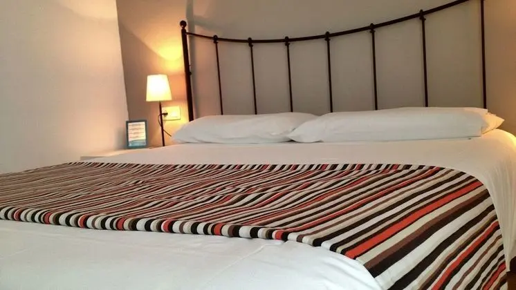 Tek Büyük Yataklı Oda, 1 Çift Kişilik veya 2 Tek Kişilik Yatak