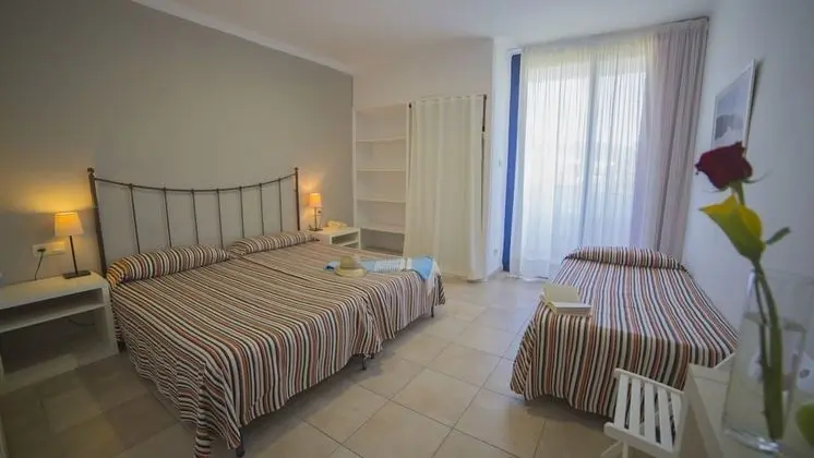 Tek Kişilik Oda, 1 Çift Kişilik veya 2 Tek Kişilik Yatak