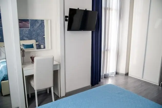 Standard Tek Büyük Yataklı Oda