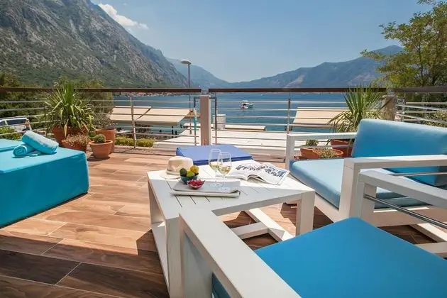 Süit, 2 Yatak Odası, Teras, Deniz Manzaralı