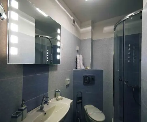 Executive Oda, Balkon, Havuz Manzaralı