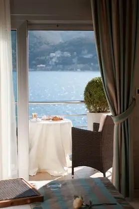 Tek Büyük Yataklı Oda, Deniz Manzaralı