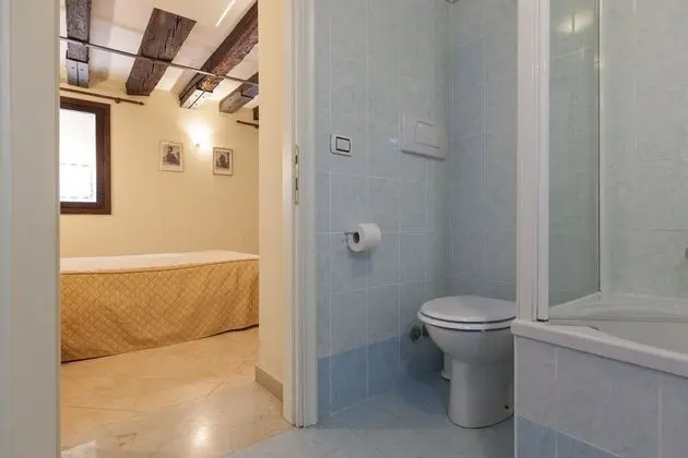 Classic Tek Büyük veya İki Ayrı Yataklı Oda