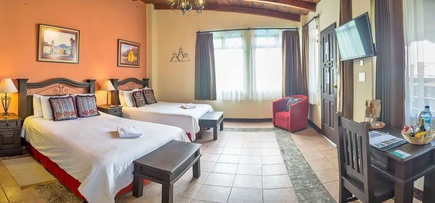 Deluxe Tek Büyük Yataklı Oda, Bahçe Manzaralı, Avlu