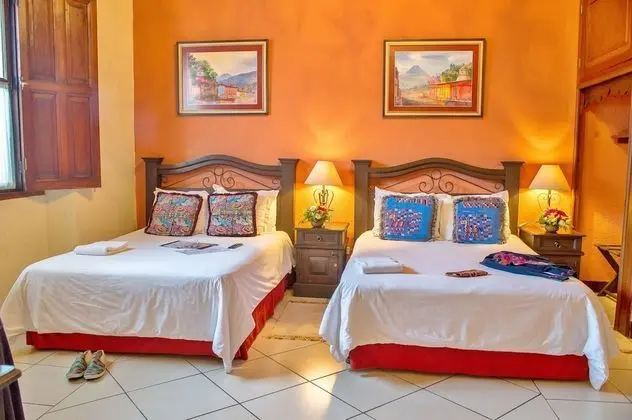 Deluxe Tek Büyük Yataklı Oda, Bahçe Manzaralı, Avlu