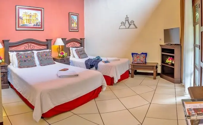Deluxe Tek Büyük Yataklı Oda, Bahçe Manzaralı, Avlu