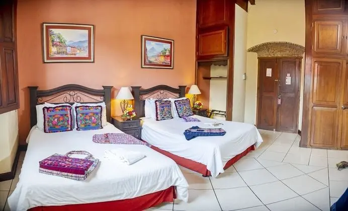 Deluxe Tek Büyük Yataklı Oda, Bahçe Manzaralı, Avlu