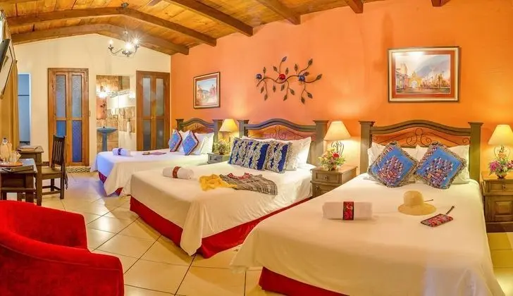 Deluxe Üç Kişilik Oda, Bahçe Manzaralı, Avlu