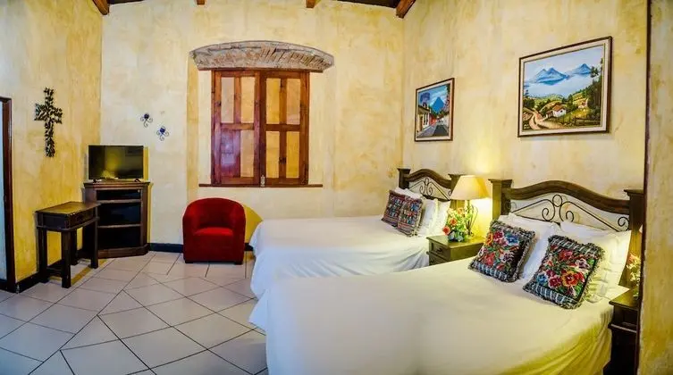 Deluxe Üç Kişilik Oda, Bahçe Manzaralı, Avlu