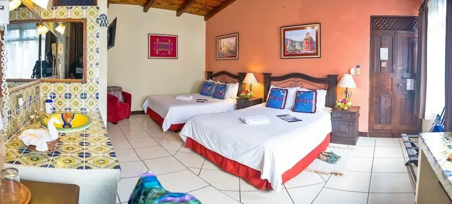 Deluxe Üç Kişilik Oda, Bahçe Manzaralı, Avlu