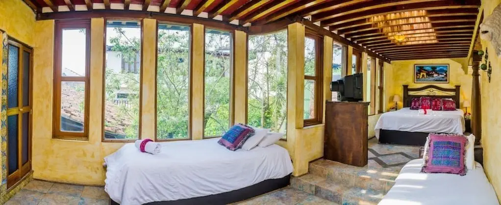 Deluxe Üç Kişilik Oda, Bahçe Manzaralı, Avlu