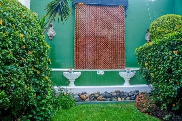 Deluxe Üç Kişilik Oda, Bahçe Manzaralı, Avlu