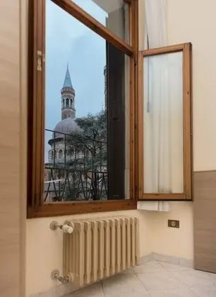Standard Üç Kişilik Oda, Şehir Manzaralı