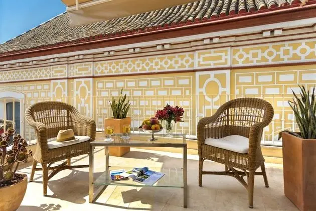 Deluxe Oda, Balkon