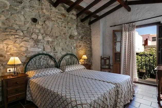 İki Ayrı Yataklı Oda, 2 Tek Kişilik Yatak, Sigara İçilmez