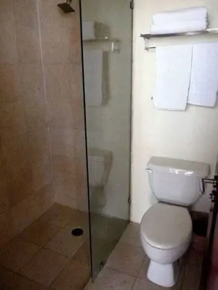 Standard Tek Büyük Yataklı Oda, 2 Çift Kişilik Yatak