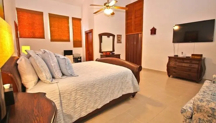 Villa, 1 En Büyük (King) Boy Yatak, Sigara İçilmez