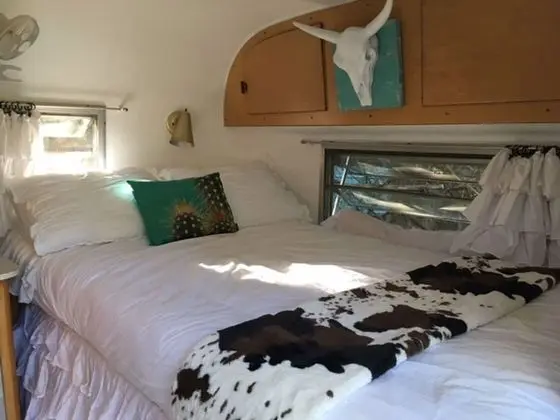 Karavan (The Armadillo Airstream Trailer)