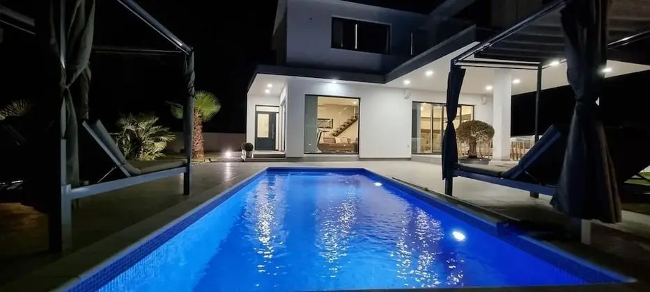 Villa, 3 Yatak Odası, Balkon
